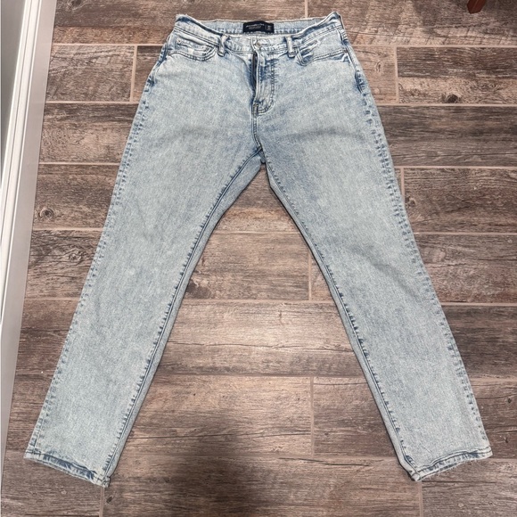 Men’s abercrombie athletic straight jeans size 30/32 - Picture 1 of 3